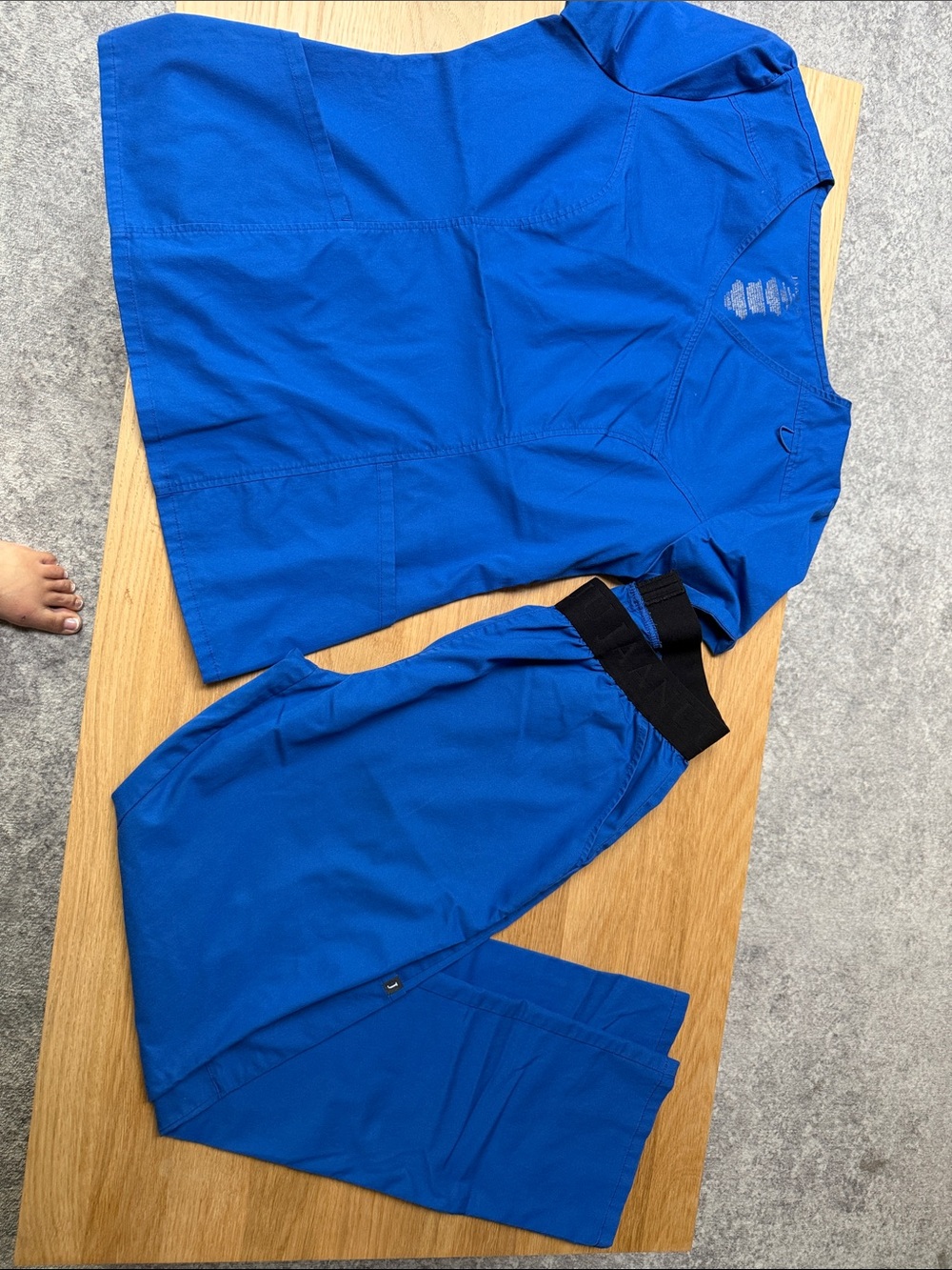 Jaanuu Womens  Blue Medical Scrub MEDIUM SET  - Comfortable Workwear